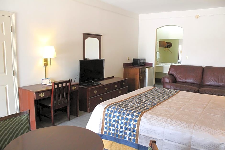 Texas Inn Downtown McAllen near Airport Mall