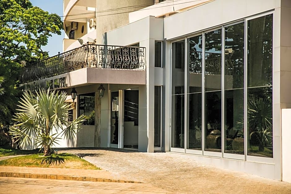 Piloes Palace Hotel