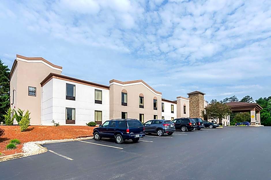 Quality Suites Altavista - Lynchburg South