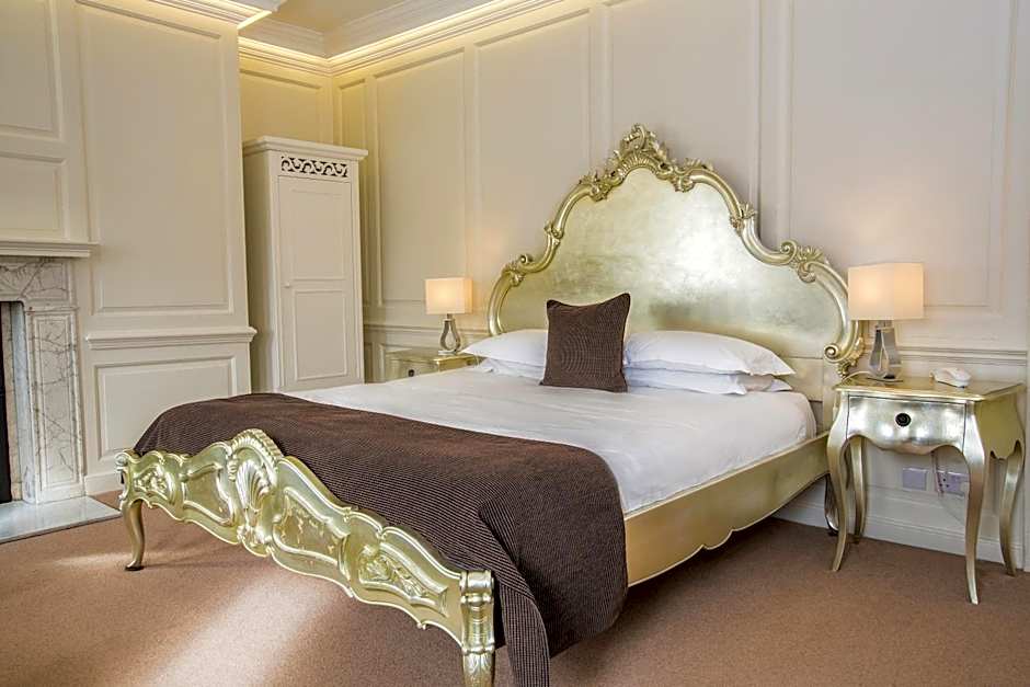 The Bell Inn Hotel