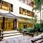 Hotel Landmark Canton