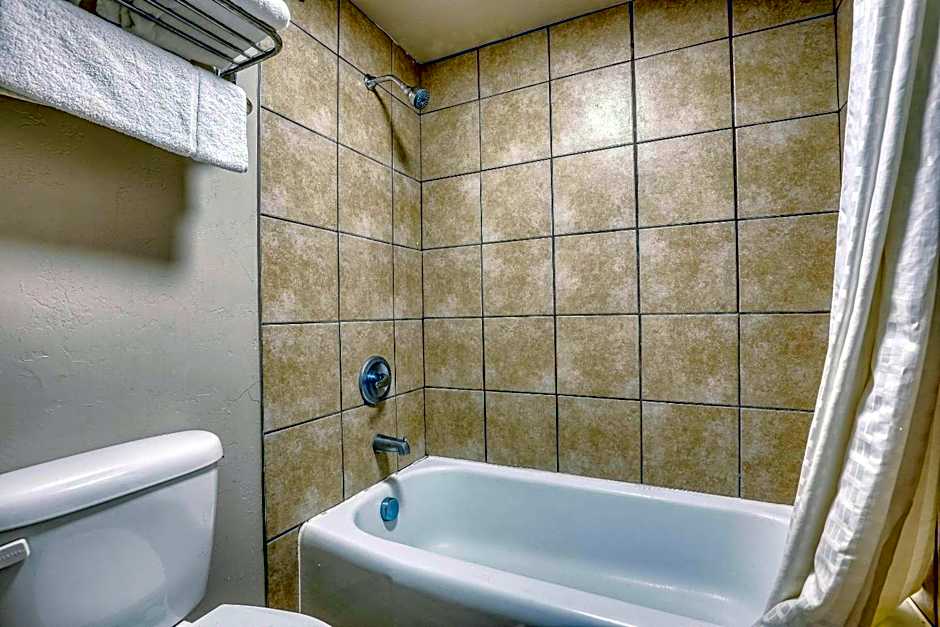 Econo Lodge Neenah