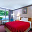 Howard Johnson by Wyndham Salem Hotel & Conference Center