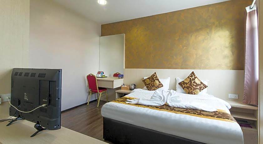 Top Garden Hotel