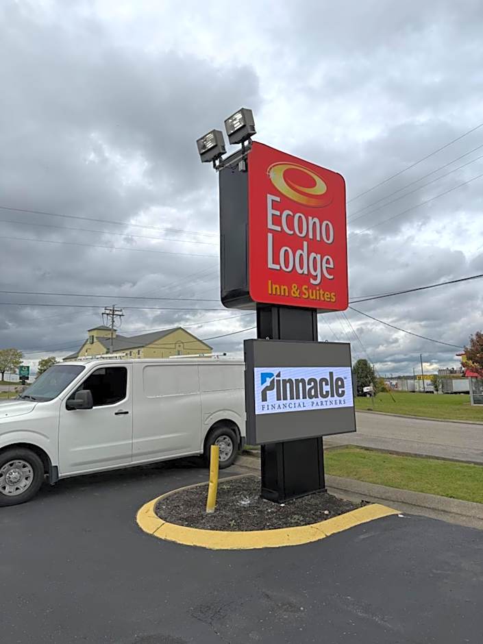 Econo Lodge Inn & Suites Southeast