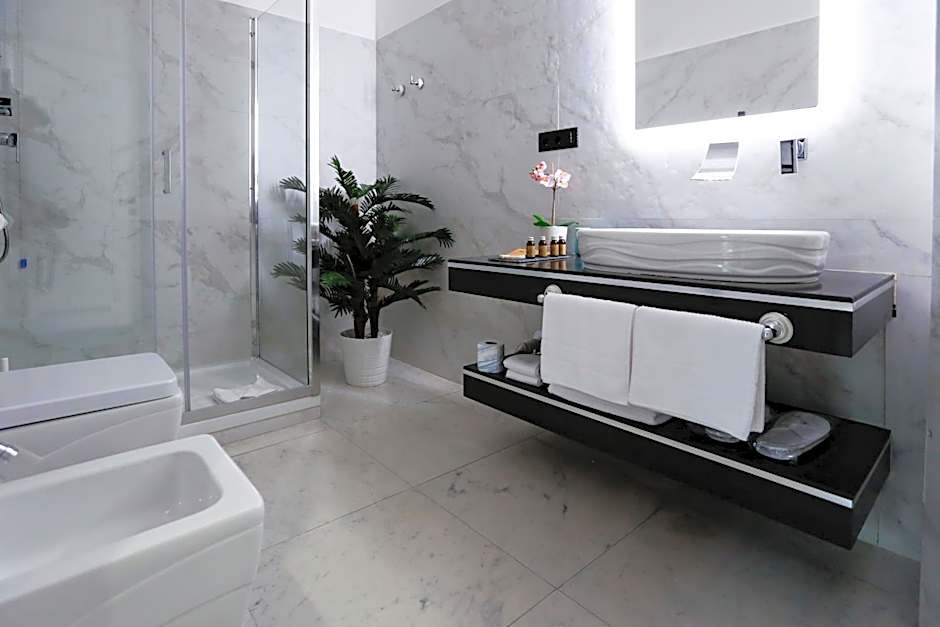 Escape Luxury Suite - CA Domus Collection