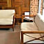 OYO 210 Hotel Five 2