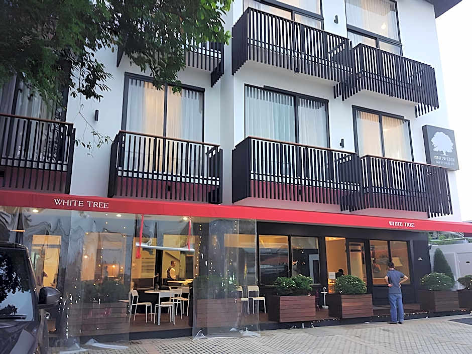 White Tree Residence