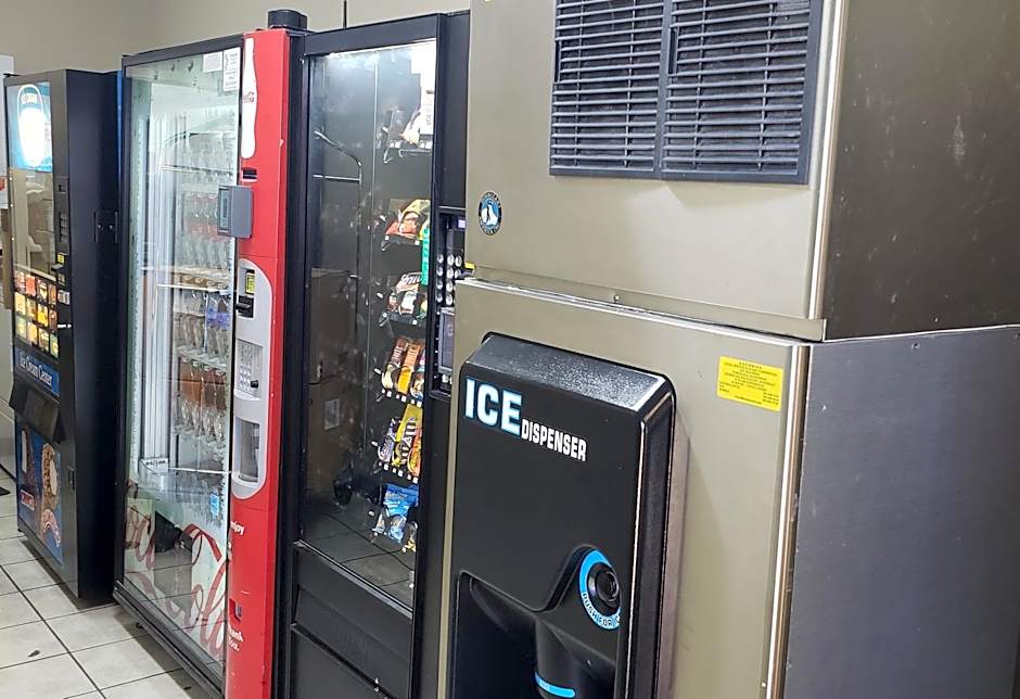 Red Roof Inn Terrell