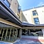 Docking Hotel