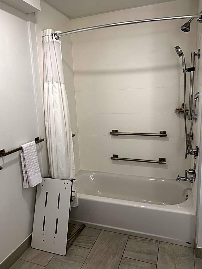 Best Western Plus Executive Suites