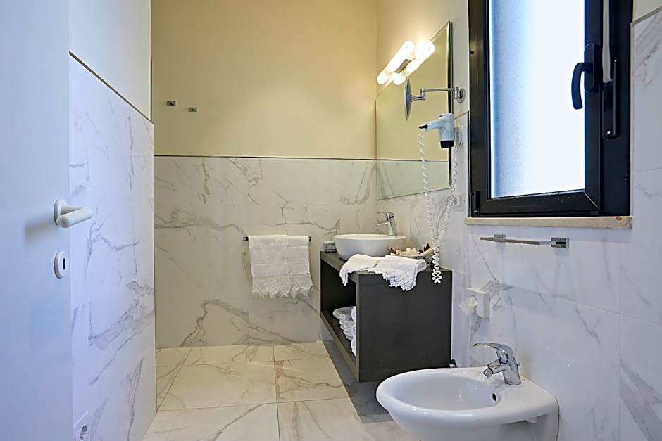 Hotel Athena