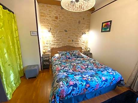 Comfort Double Room with Private Bathroom