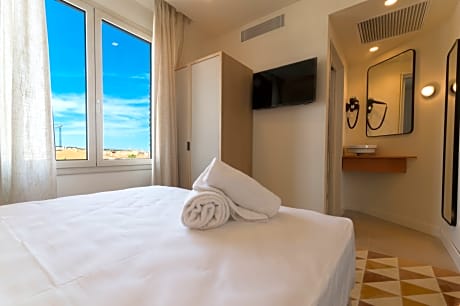 CLASSIC WITHOUT TERRACE