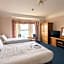 Channel View Hotel