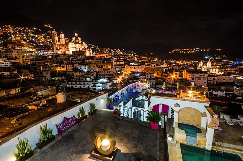 Boutique Pueblo Lindo