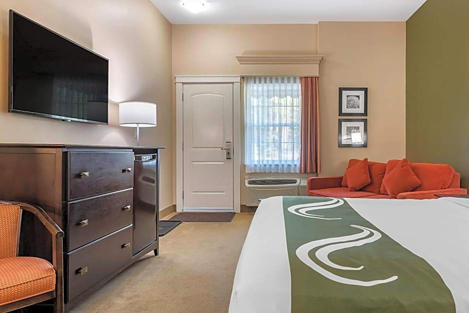 Quality Inn & Suites