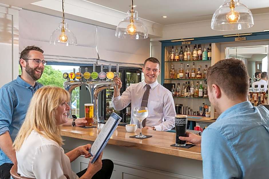 Loch Ness Clansman Hotel