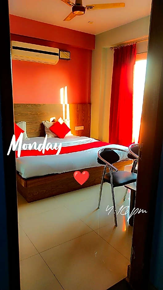 Hotel Thikana Palace