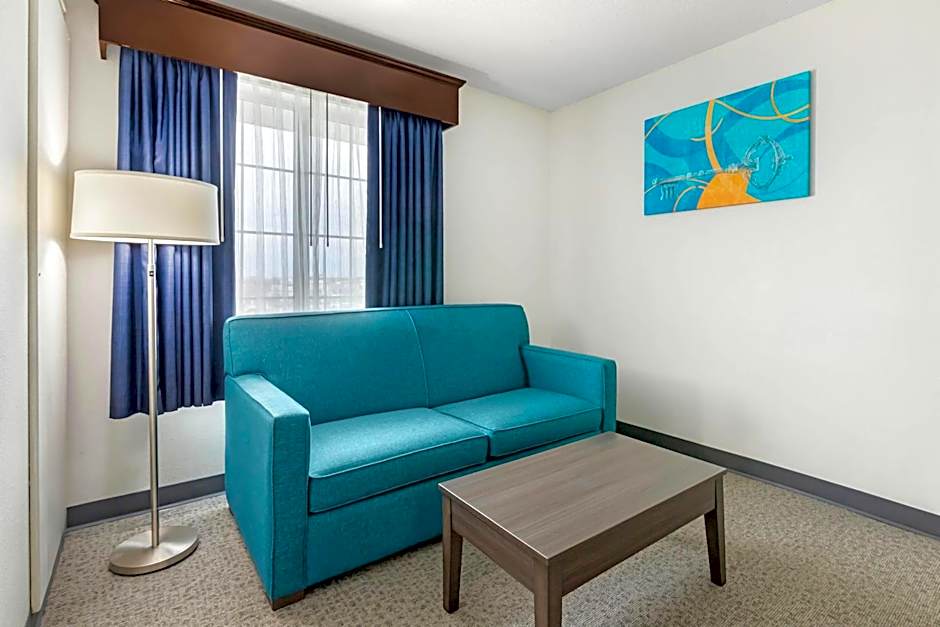 MainStay Suites Madison Airport