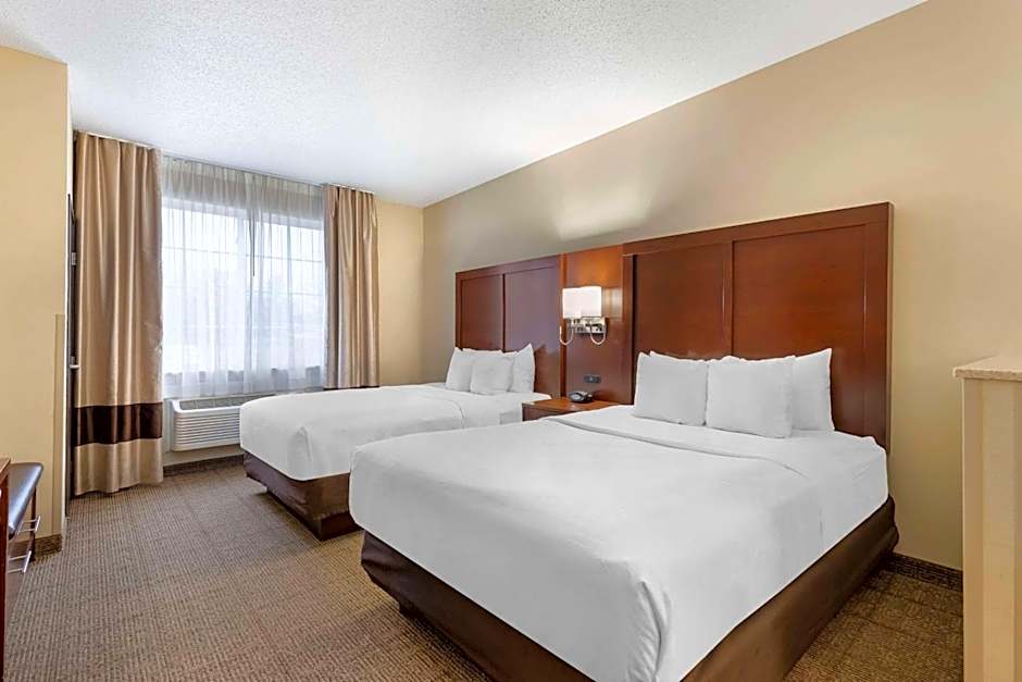 Comfort Suites Cedar Falls