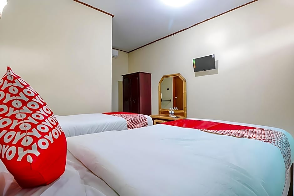 OYO 1654 Maha Bharata Kuta Inn
