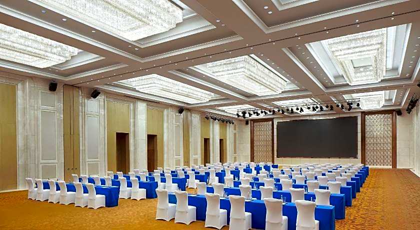 Sheraton Grand Wuhan Hankou Hotel
