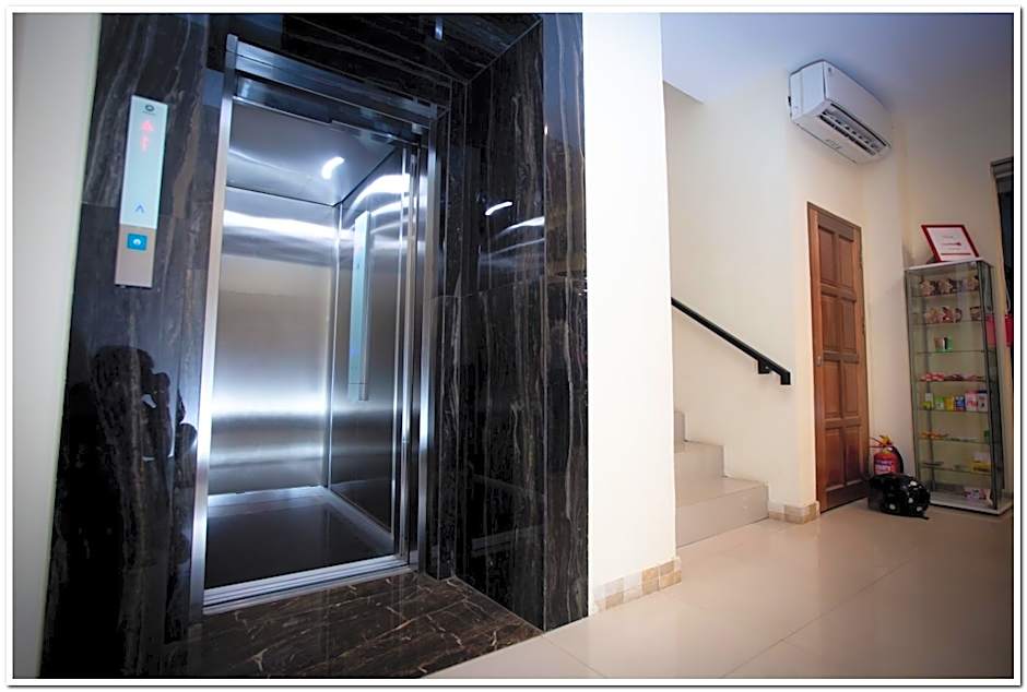 RedDoorz Plus @ Siradj Salman Samarinda