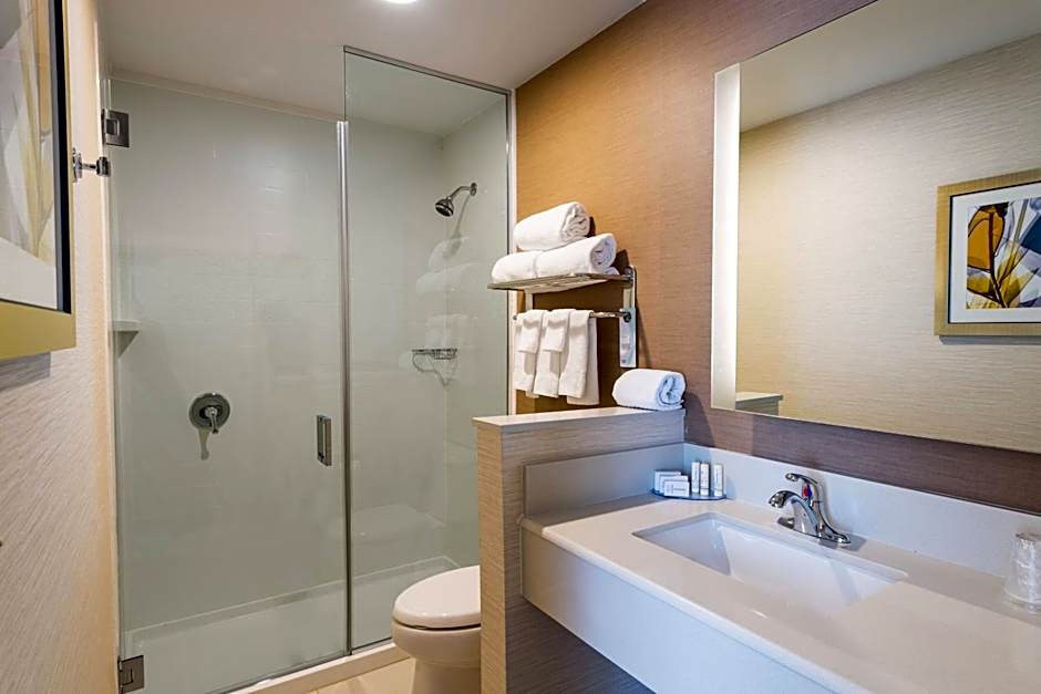 Fairfield by Marriott Inn & Suites Uncasville Mohegan Sun Area