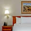La Quinta Inn & Suites by Wyndham Tampa Bay Pinellas Park Clearw