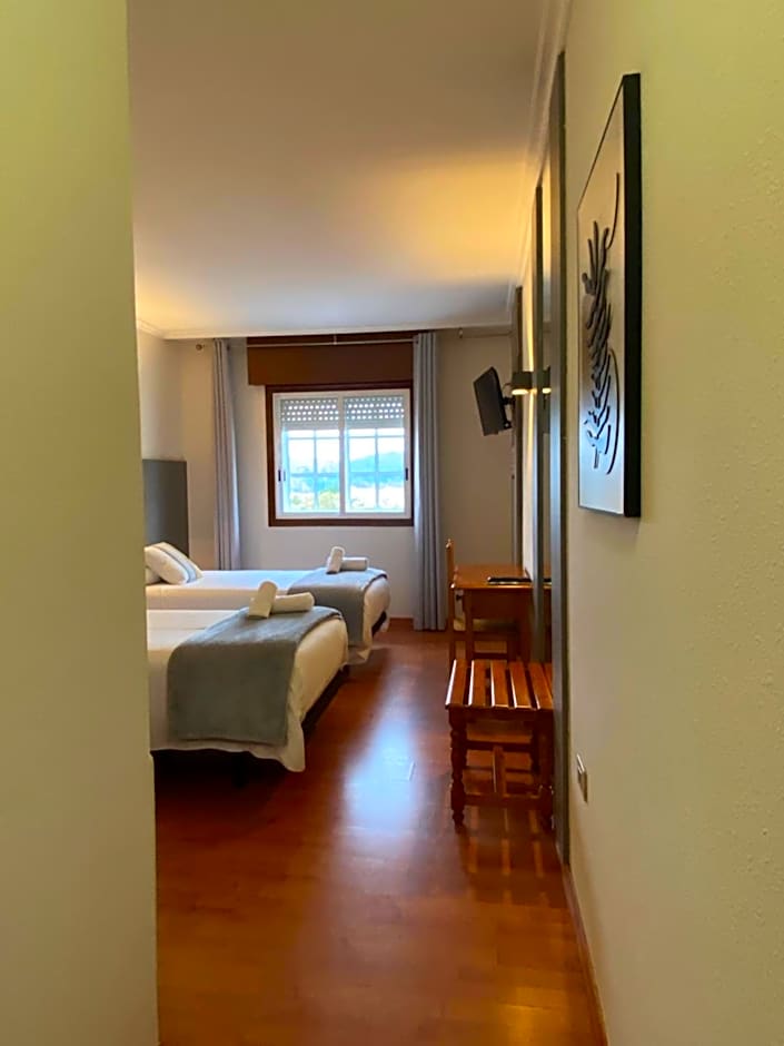 Hotel Restaurante Isape GBC