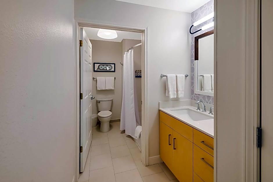 Sonesta ES Suites Andover Boston