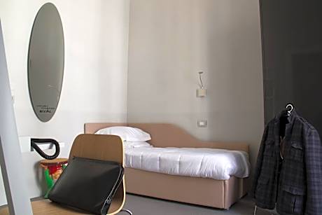 Single Room with Private External Bathroom