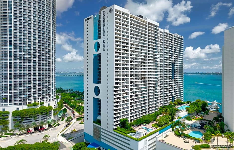 DoubleTree By Hilton Grand Hotel Biscayne Bay