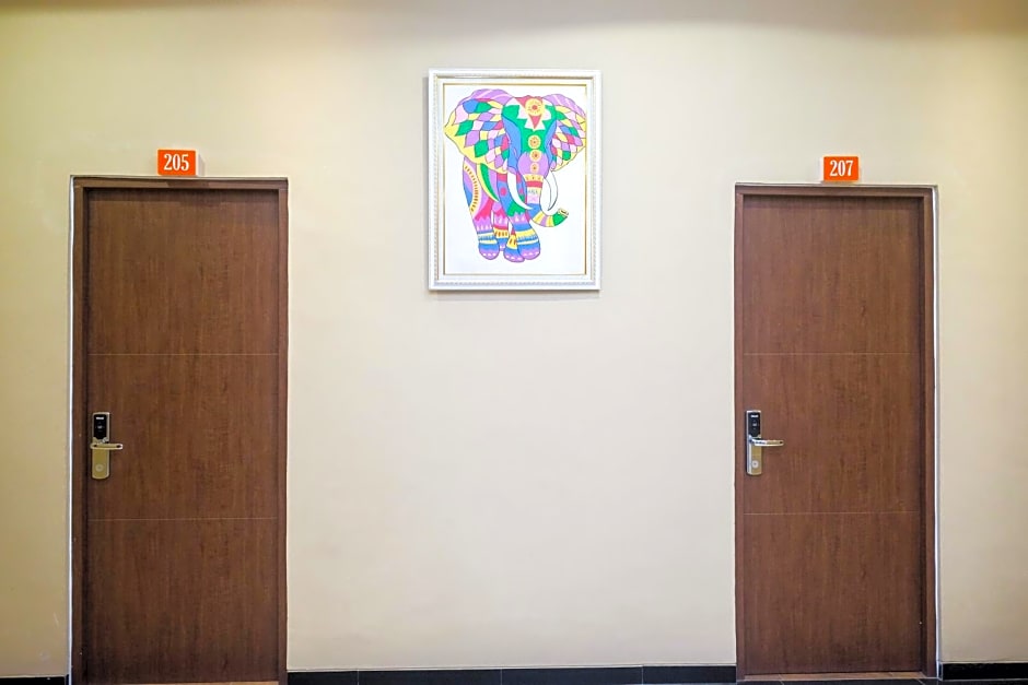 Sans Hotel City Park Medoho Semarang