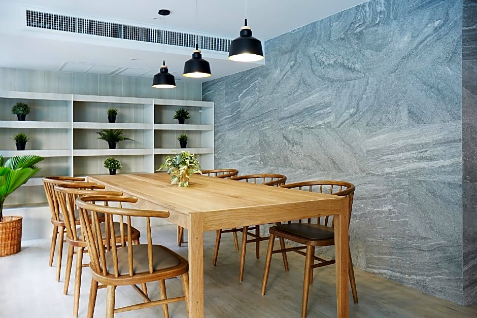 Aspira Tropical Residence Thong Lor