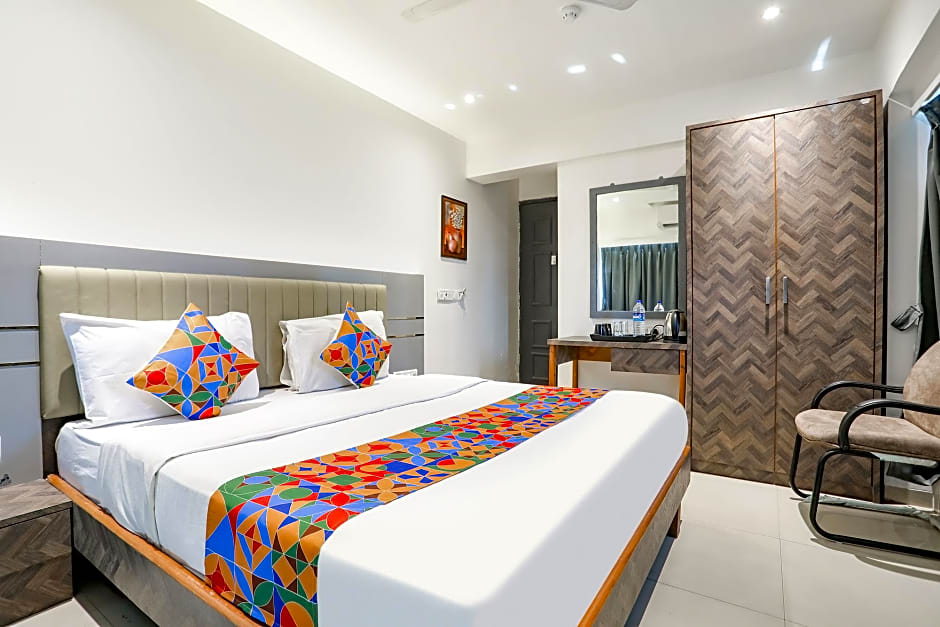 FabHotel JR Residency I - Turbhe
