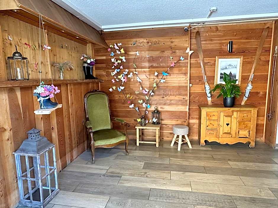 Hôtel-Chalet les Mélèzes