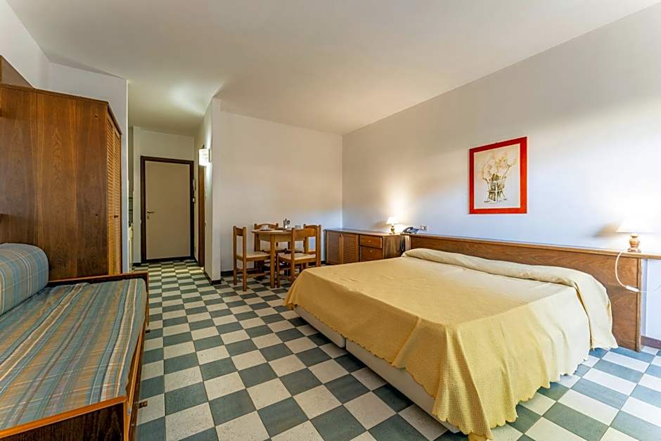 Giannella Beach Residence Apartment