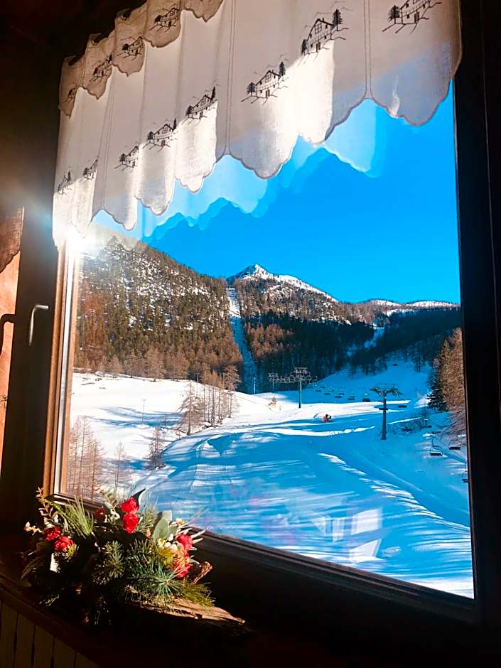 Hotel Piccolo Chalet