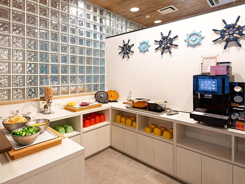 Comfort Inn Naha Tomari Port