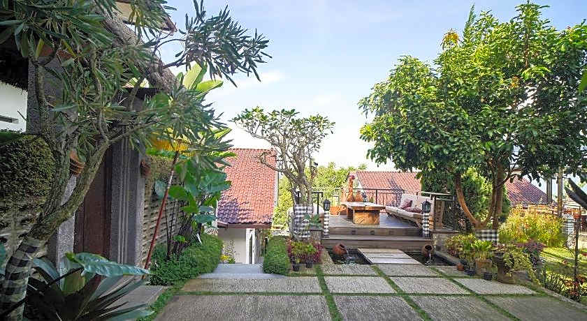 Omah Angkul Angkul Pool Villa