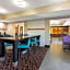 La Quinta Inn & Suites by Wyndham Bush Intercontinental Airport East