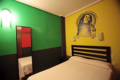 Double Room (1 Double Bed)