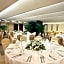 The Pavilion Century Tower Hotel 