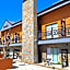 BlackStone Apart Boutique Hotel