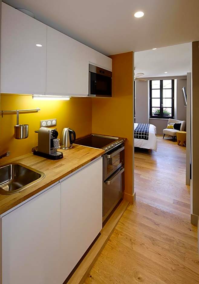 Les Maisons du Pont - Charme & Caractère