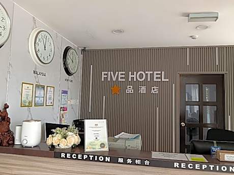 Five Hotel