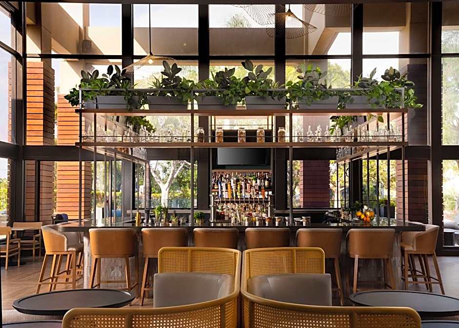 Hotel Fera Anaheim, a DoubleTree by Hilton