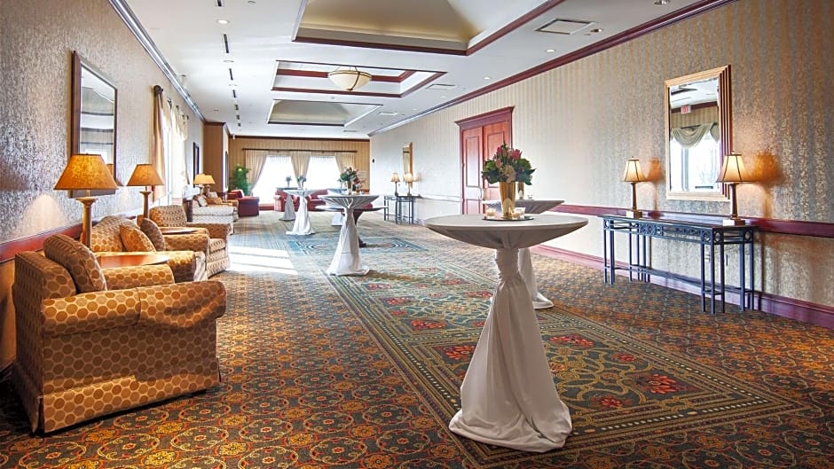 Hilton Garden Inn Milwaukee Northwest Conference Center